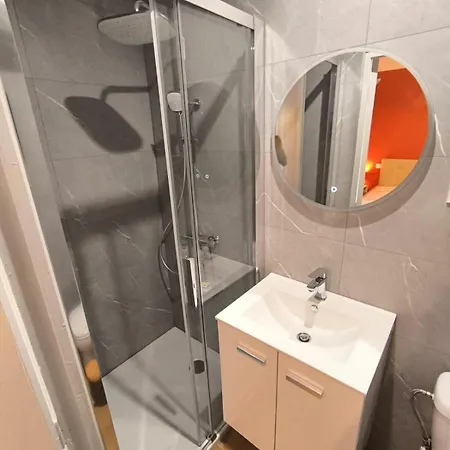 Le Cocon De I Clim & Cour Interieure Apartment *
